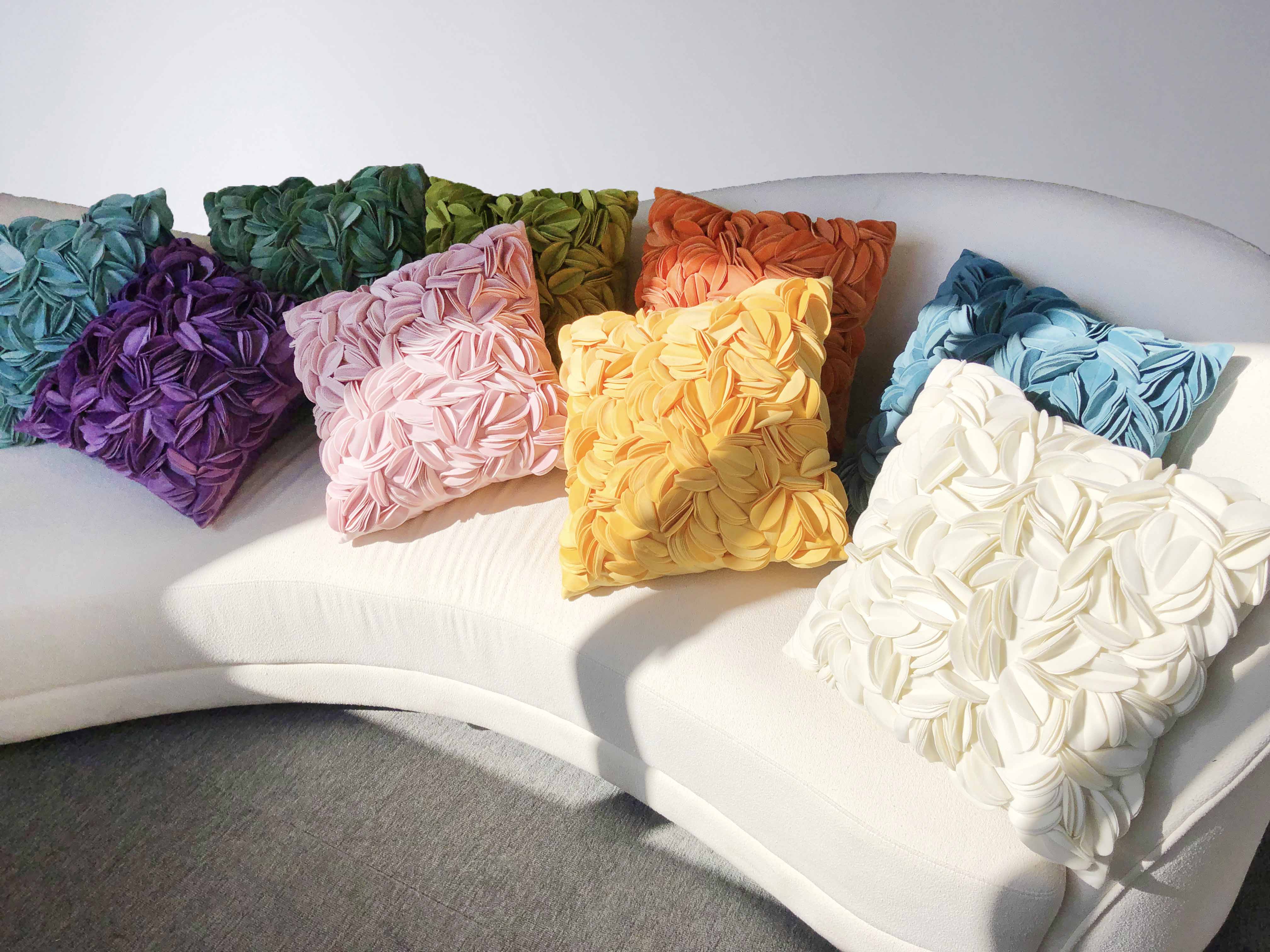 Three-dimensional flannelette leaf shape throw pillow square