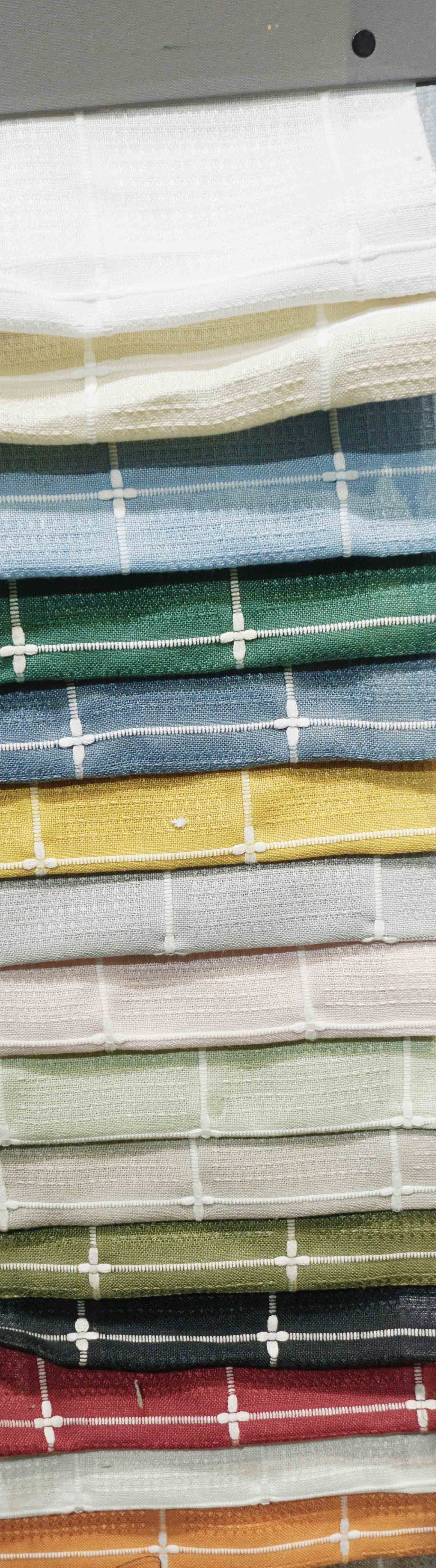 6539-Grid Pattern Fabric